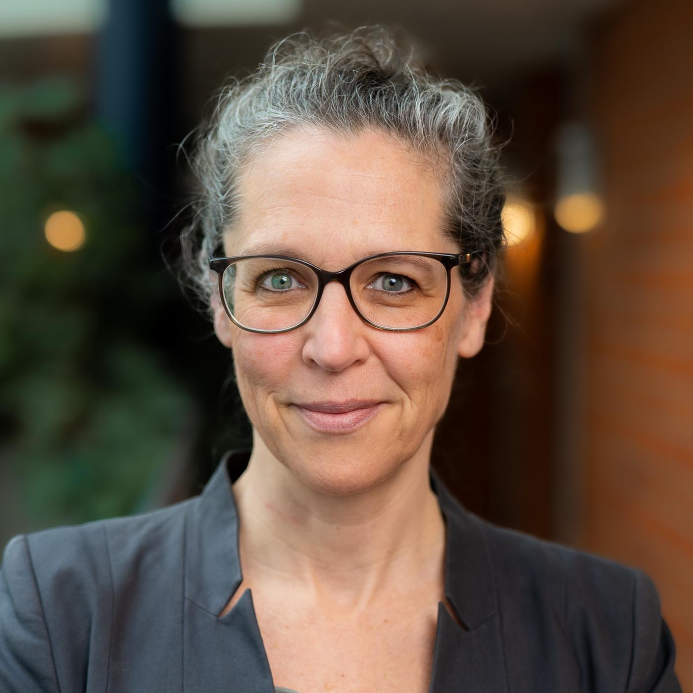 Corinna Below